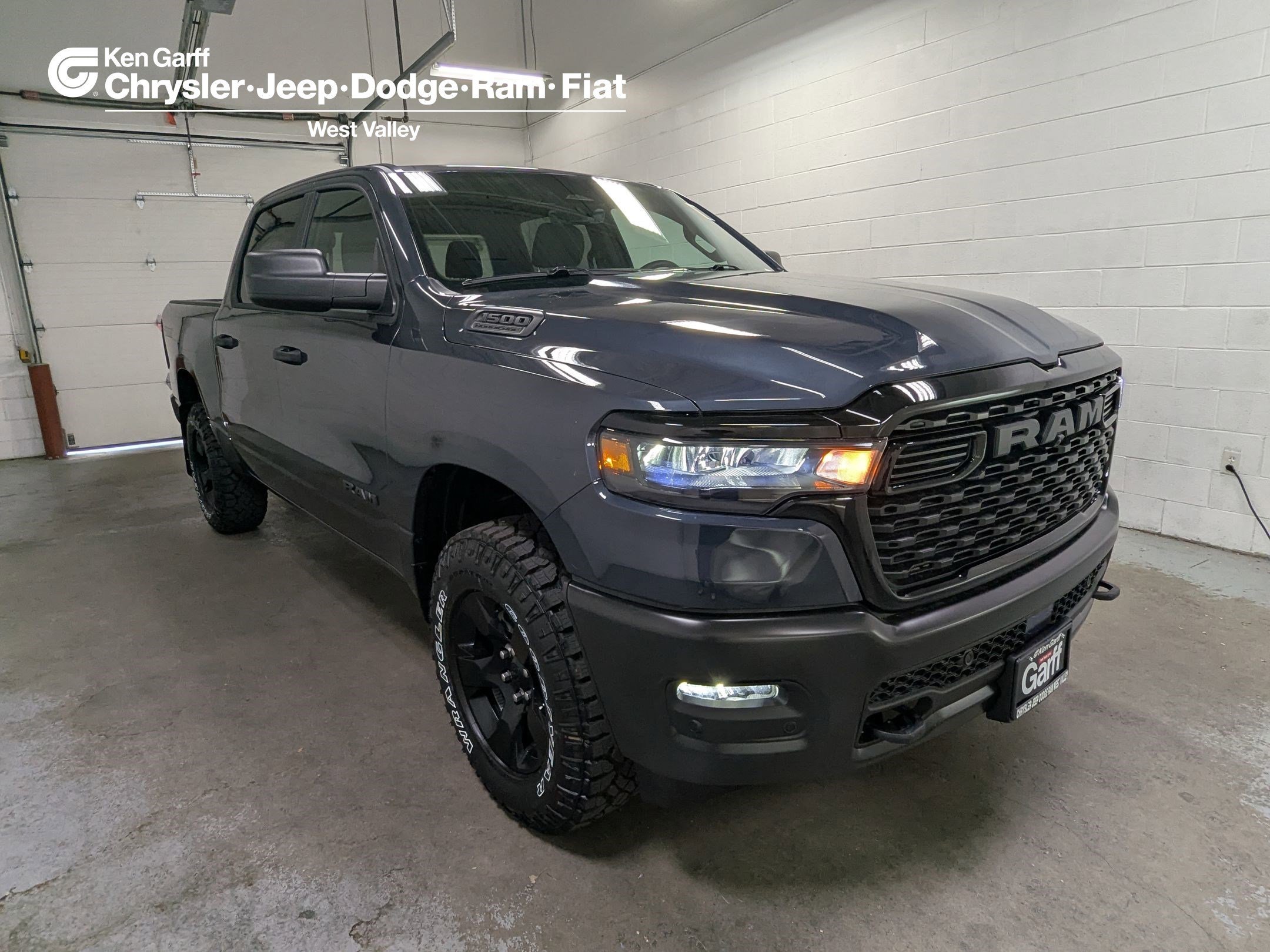 2026 RAM 1500 Warlock 4x4 Crew Cab 5'7's photo