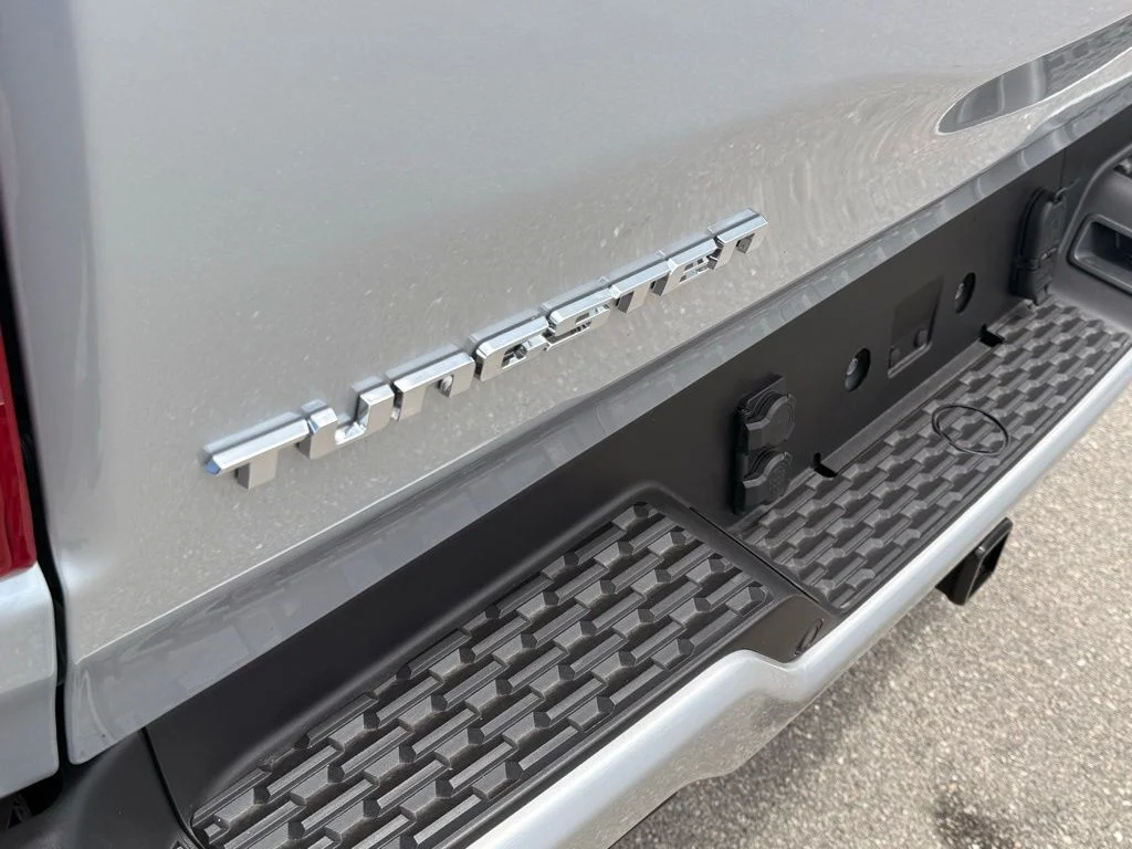 New 2026 Silver Zynith Exterior Paint RAM Tungsten image 43