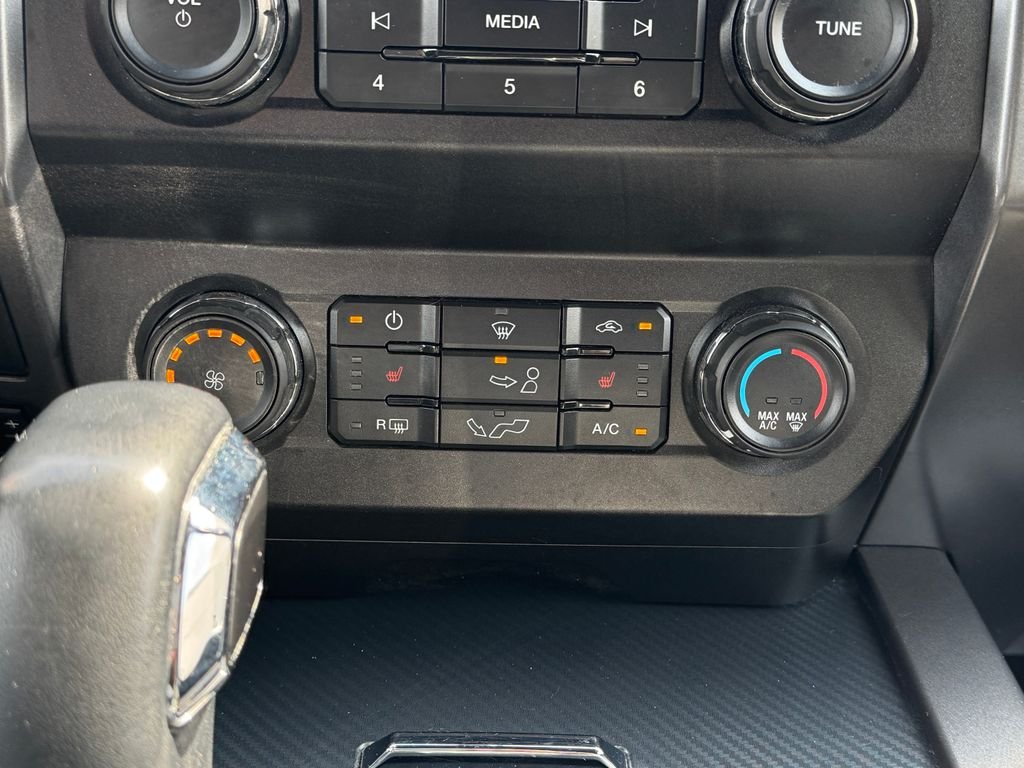 2019 Ford F-150 XLT - Photo 20