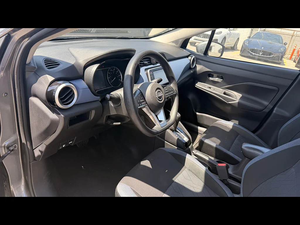 Used 2023 Gun Metallic Nissan SV image 5