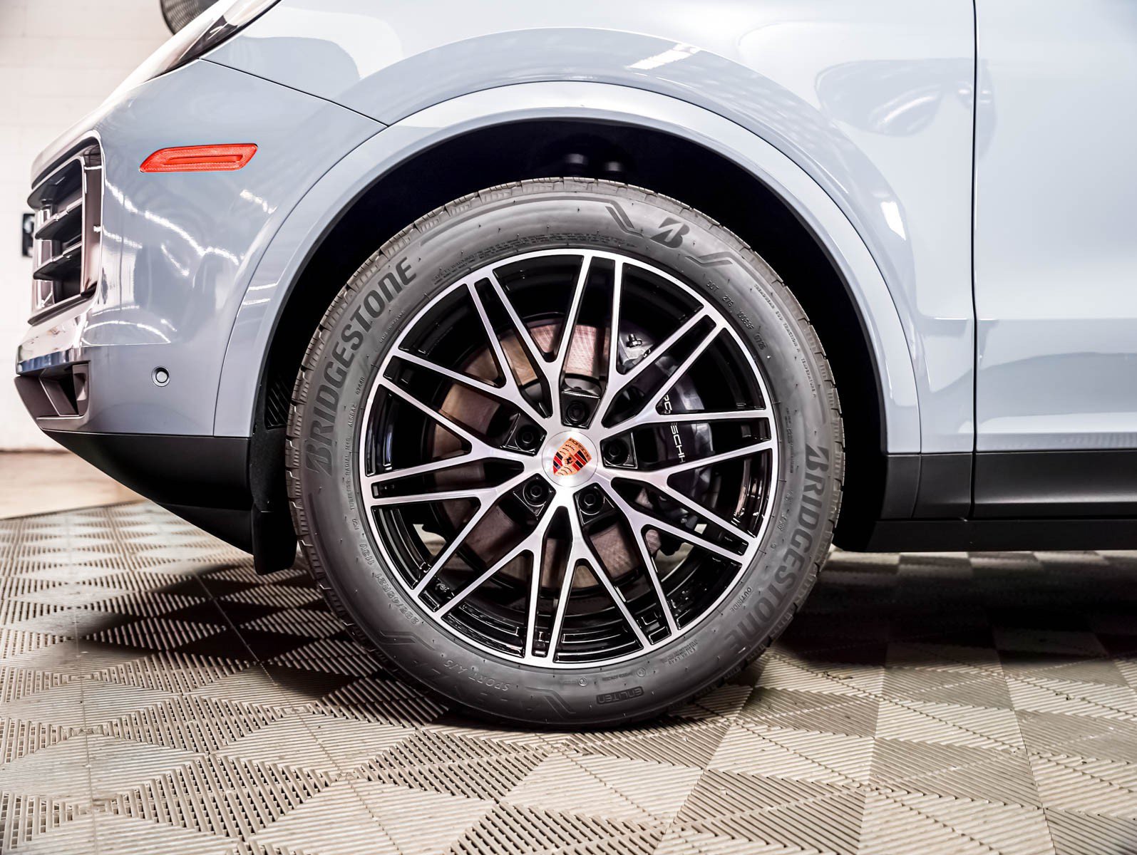 New 2026 ARCTIC GREY Porsche  image 14