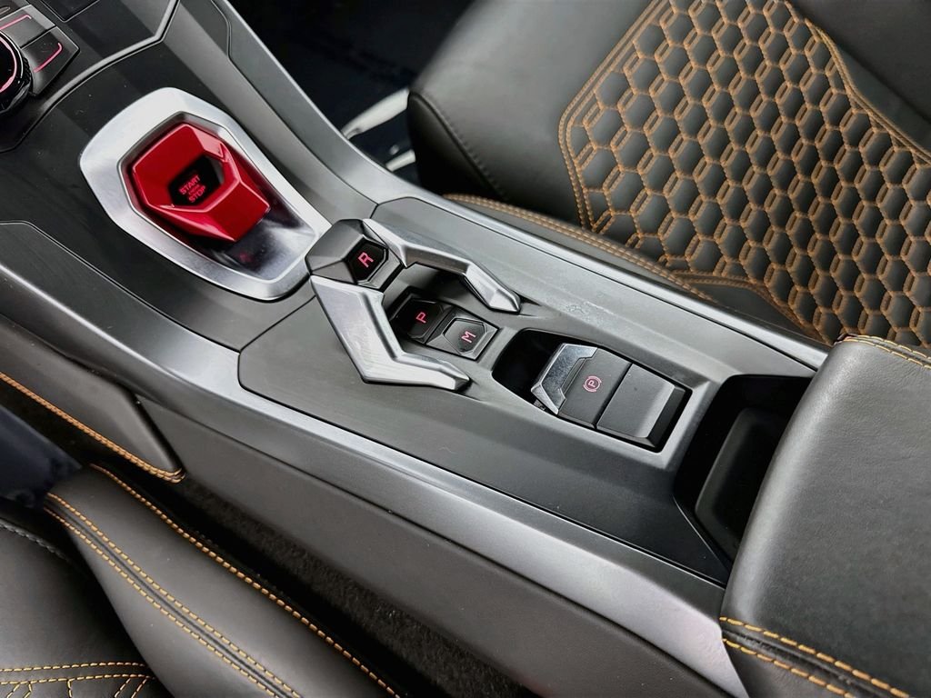 Used 2017 White Lamborghini LP580-2 image 16