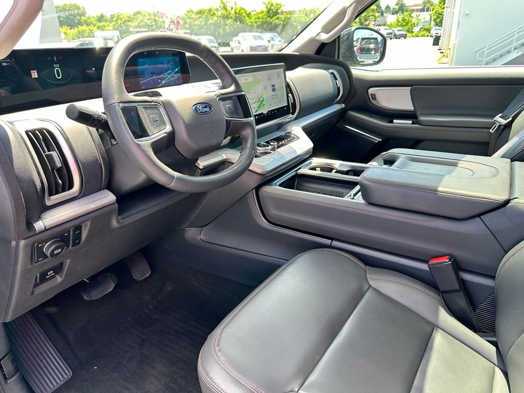 Used 2025 Green Ford Active image 15