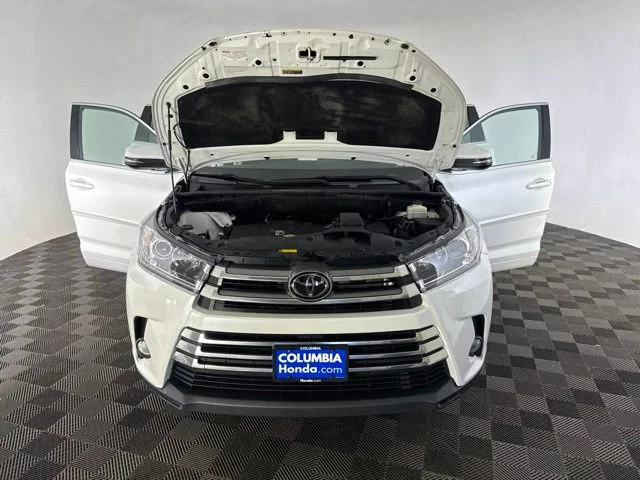 Used 2017 White Toyota Limited image 14
