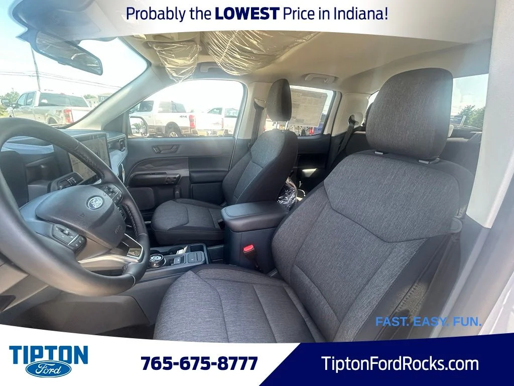 New 2026 Oxford White Ford XLT image 4