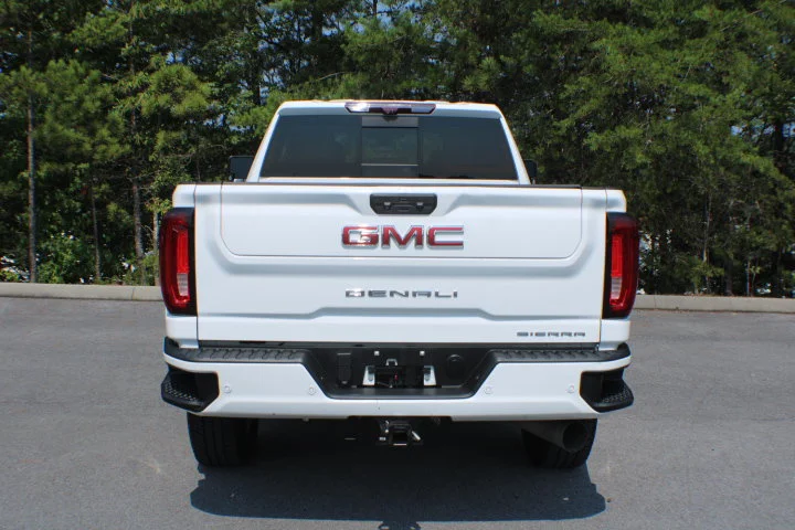 Certified Used 2021 SUMMIT WHITE GMC Denali image 21