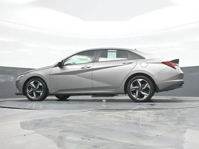 Used 2023 Silver Hyundai SEL image 20