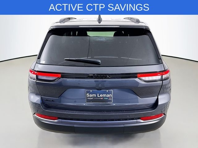 New 2026 Baltic Gray Metallic Clear-Coat Exterior Paint Jeep Altitude image 6