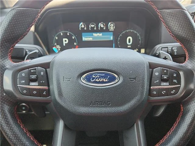 Used 2025 -Select- Ford Raptor 4x4 SuperCrew 5 ft. box 128.7 in. WB image 19