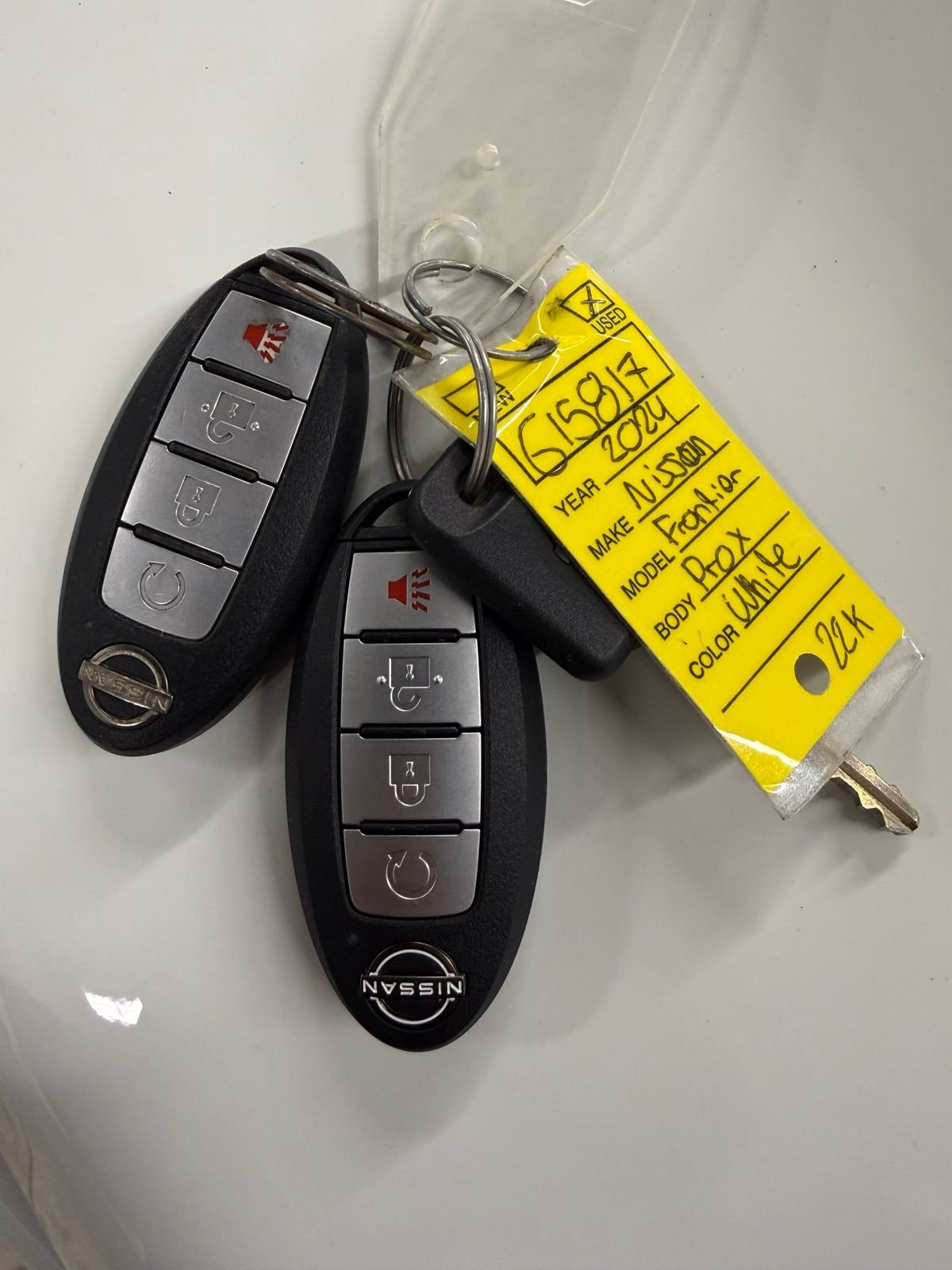 Used 2024 White Nissan PRO-X image 29