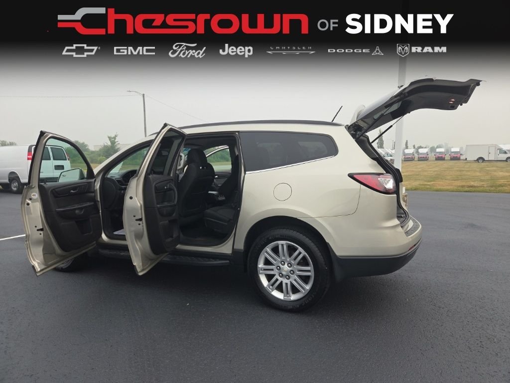 Used 2014 Gold Chevrolet LT image 13