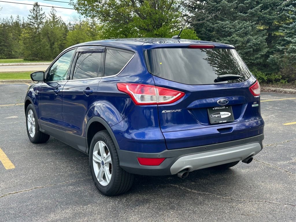 Used 2014 Blue Ford SE image 8