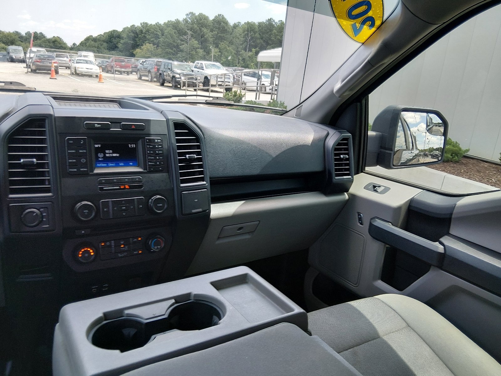 Used 2015 BLUE Ford XL image 11