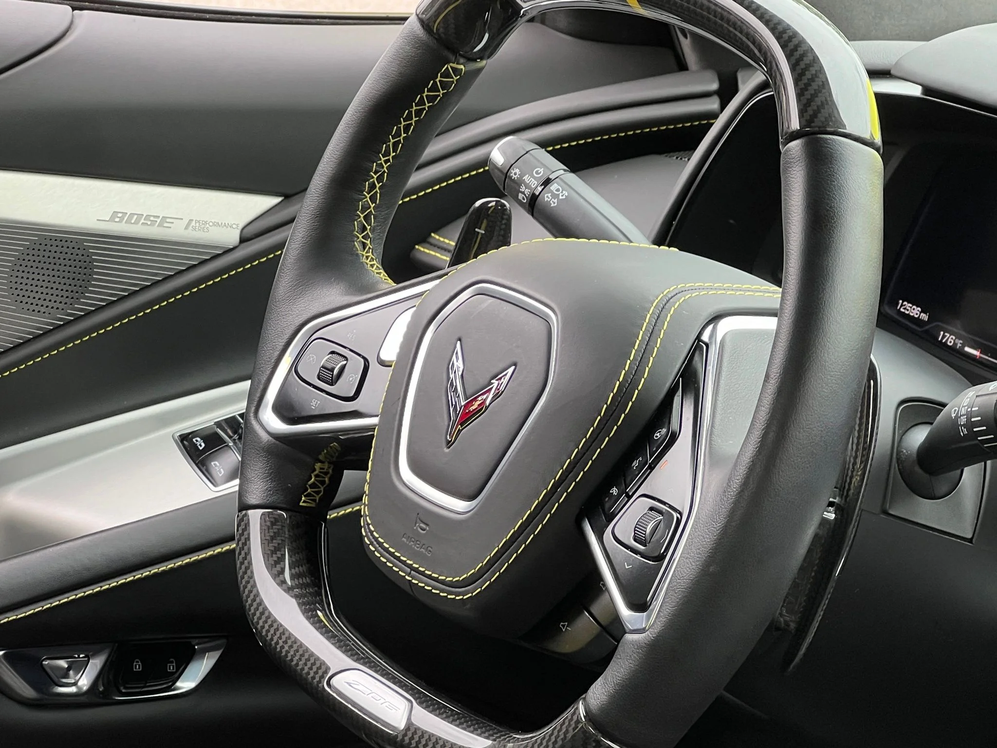 Used 2023 Yellow Chevrolet Z06 image 43