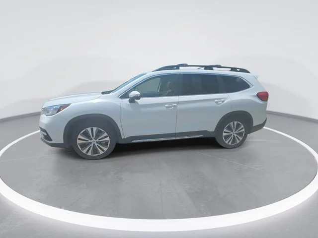 Used 2022 White Subaru Limited image 4