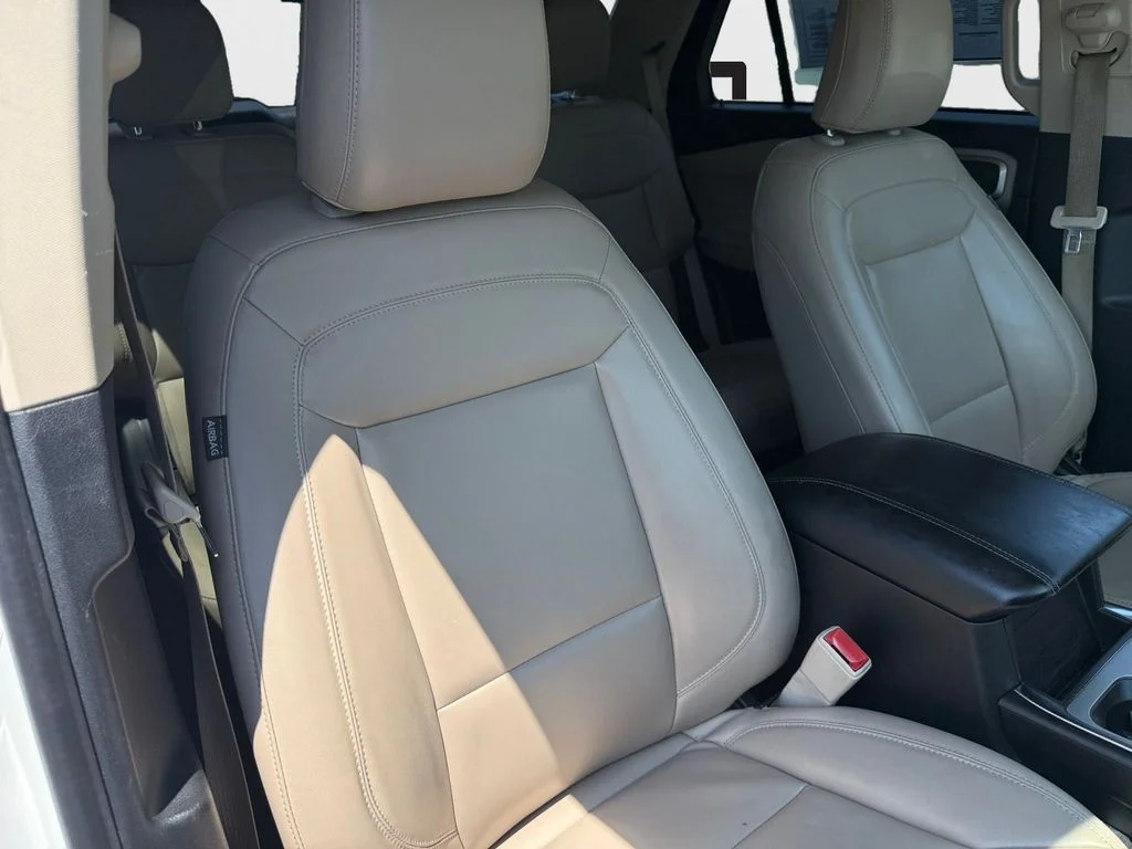 Used 2021 White Ford XLT image 26