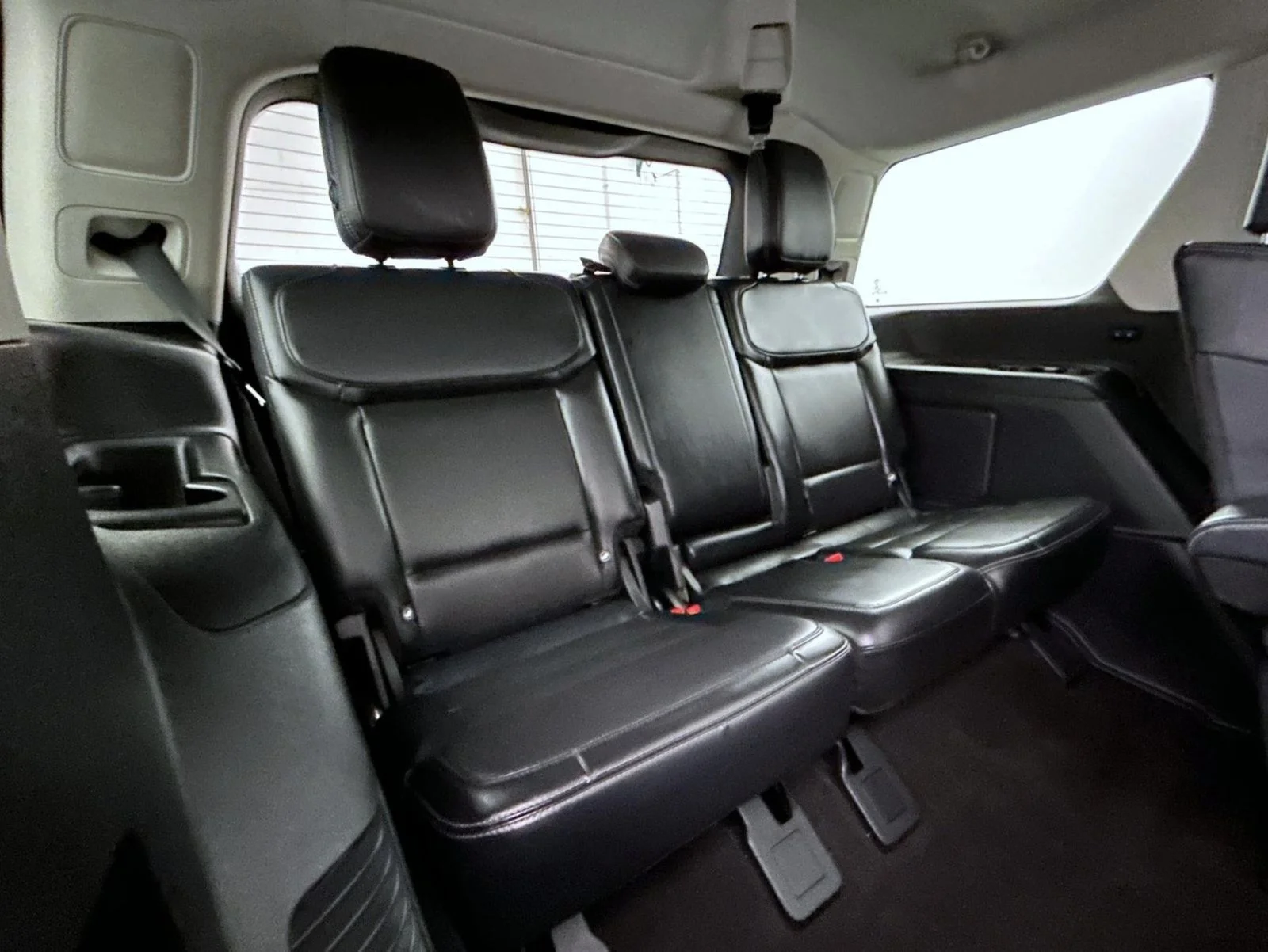 Used 2025 Black Ford Platinum image 20