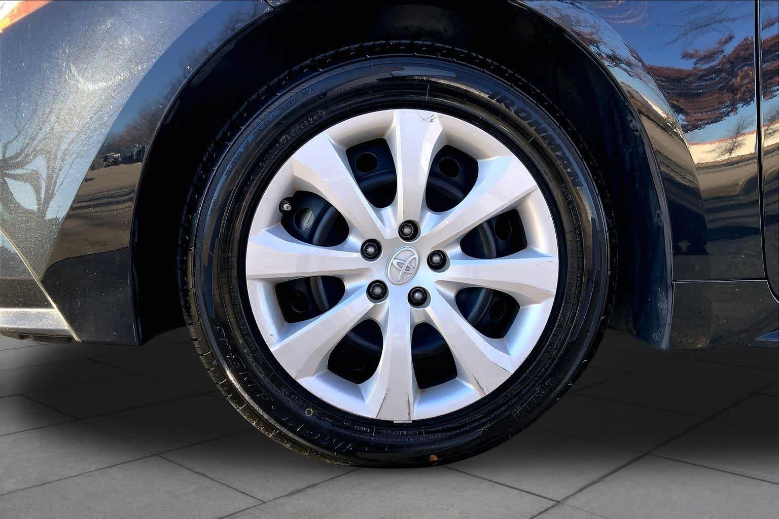 Used 2022 Black Sand Pearl Toyota LE image 11