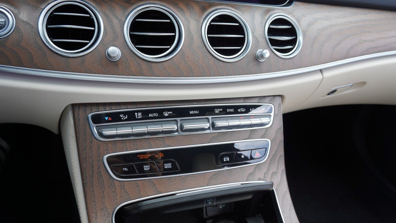 Used 2022 Black Mercedes-Benz E 350 image 19