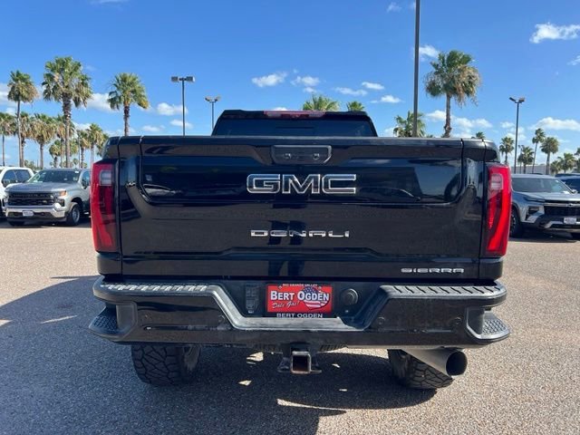 Used 2024 Onyx Black GMC Denali Ultimate image 6