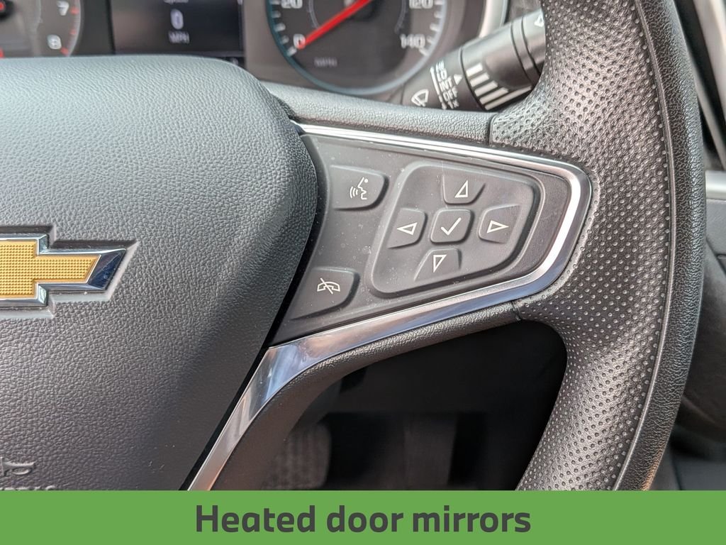 Used 2025 White Chevrolet LT image 22
