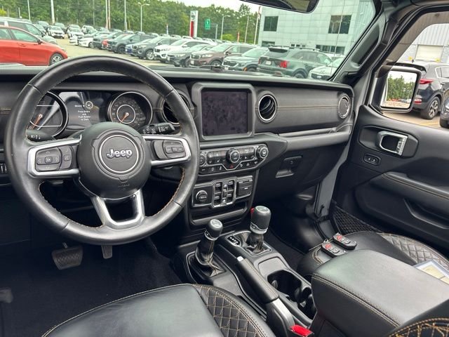 Used 2022 Silver Jeep Unlimited Sahara High Altitude image 13