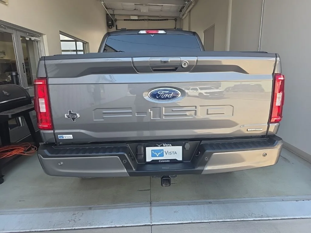 Used 2023 Gray Metallic Ford XLT image 7