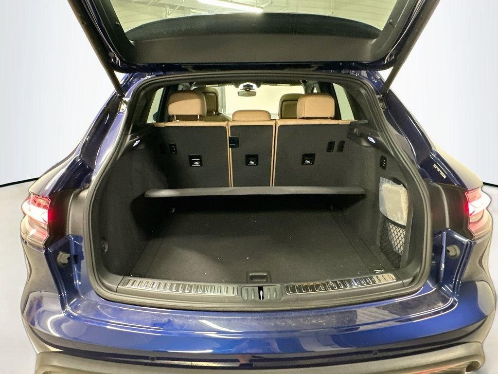 Used 2026 Blue Porsche  image 27