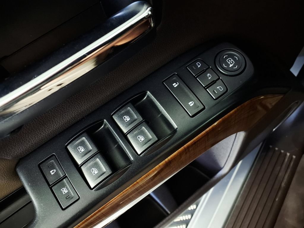 Used 2015 QUICKSILVER METALLIC GMC SLT image 25