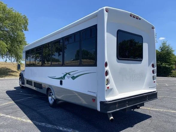 Used 2014 White Ford Handicap Accesible image 4
