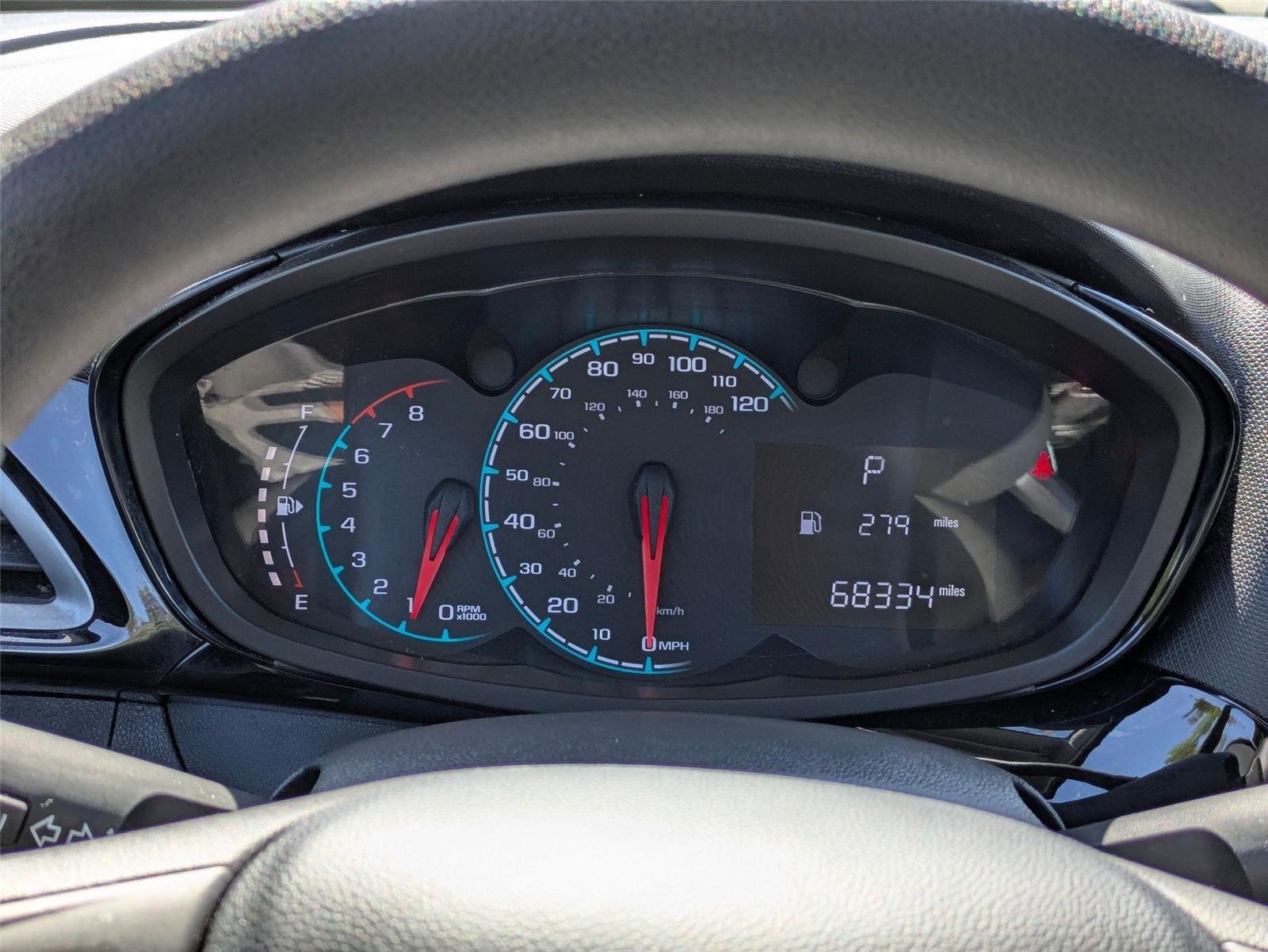 Used 2022 Silver Ice Chevrolet 1LT image 19