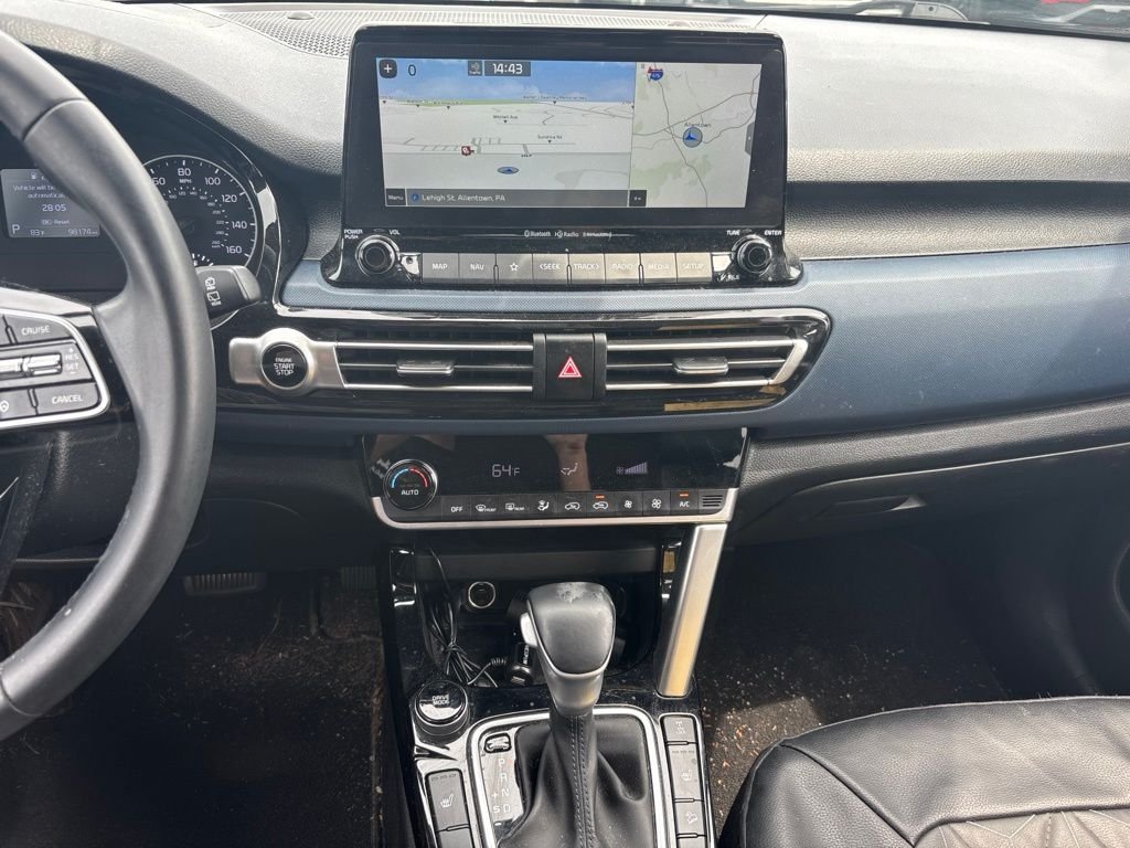 Used 2022 Orange Kia S image 10