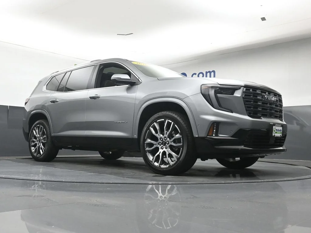 Used 2026 Silver GMC Denali Ultimate image 29