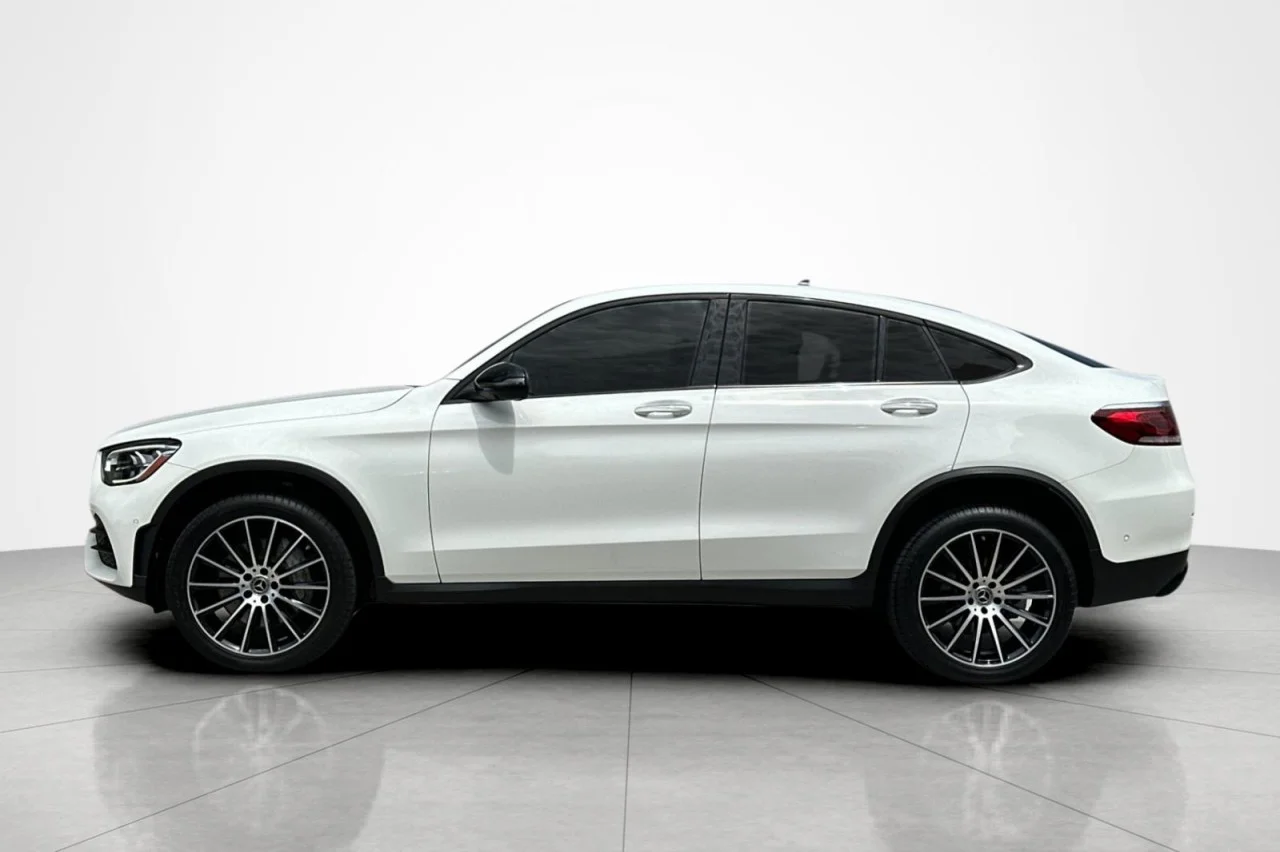 Used 2023 Polar White Mercedes-Benz GLC 300 image 2