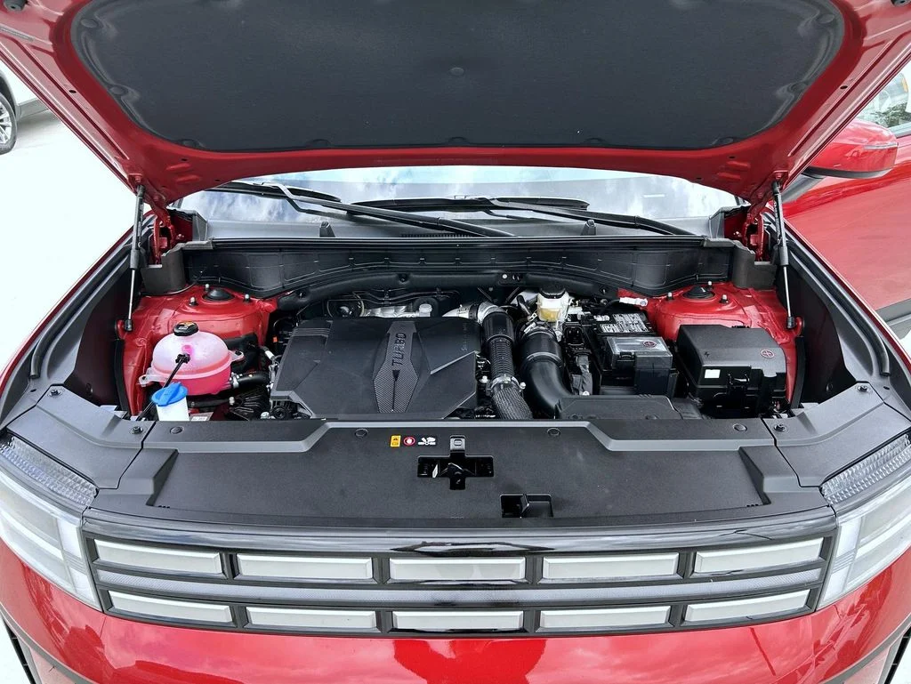 Used 2026 Red Hyundai SEL image 27