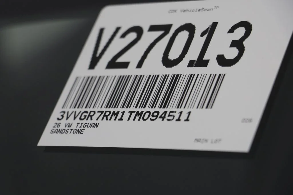 New 2026 Sandstone Volkswagen 2.0T SE R-Line Black image 25