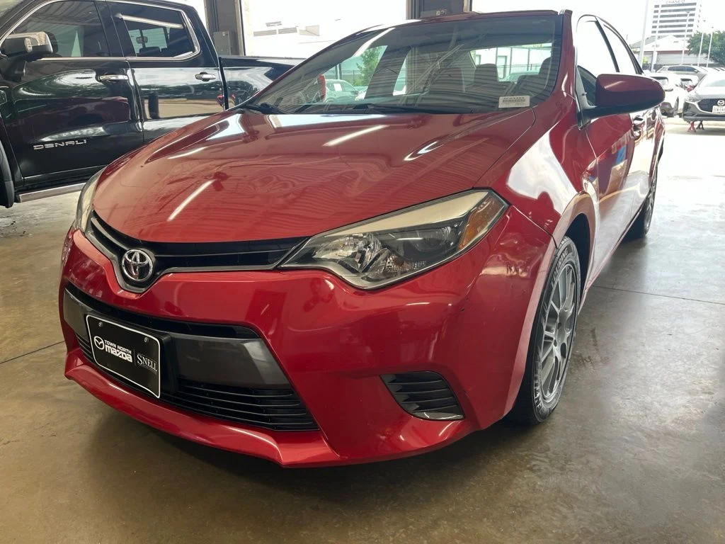 Used 2016 Red Toyota LE image 1
