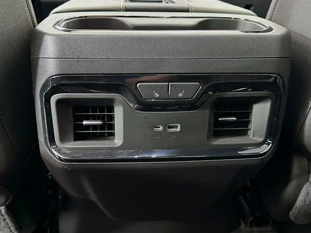 Used 2022 Blue Chevrolet ZR2 image 28