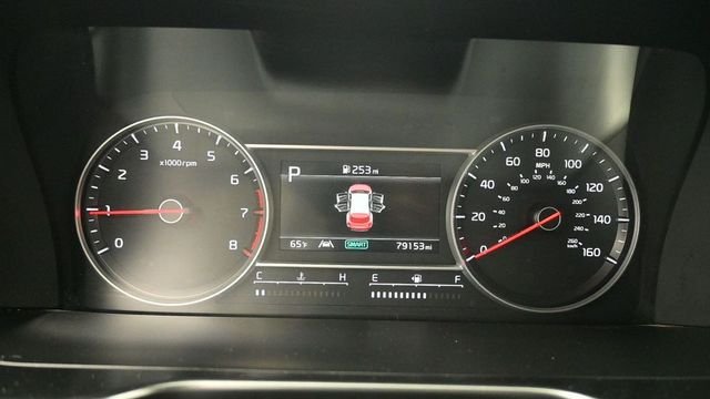 2021 Kia Sorento S - Photo 13