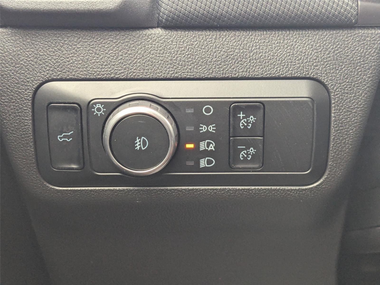 Used 2023 Oxford White Ford Badlands image 20