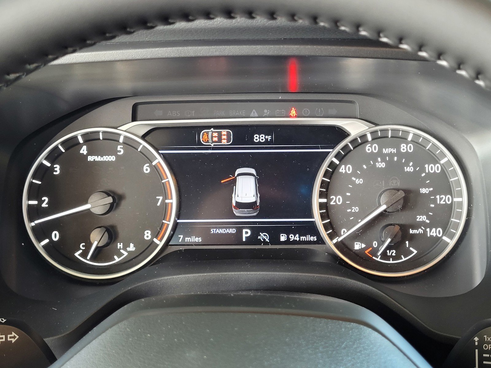 2026 Nissan Rogue Dark Armor - Photo 11