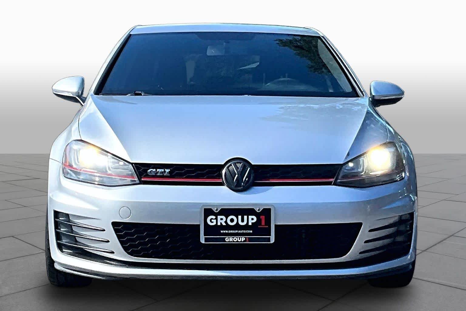 Pre-Owned 2015 Volkswagen Golf GTI S