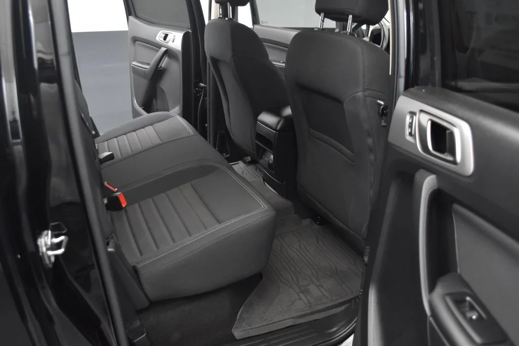 Used 2021 Black Ford XLT image 25