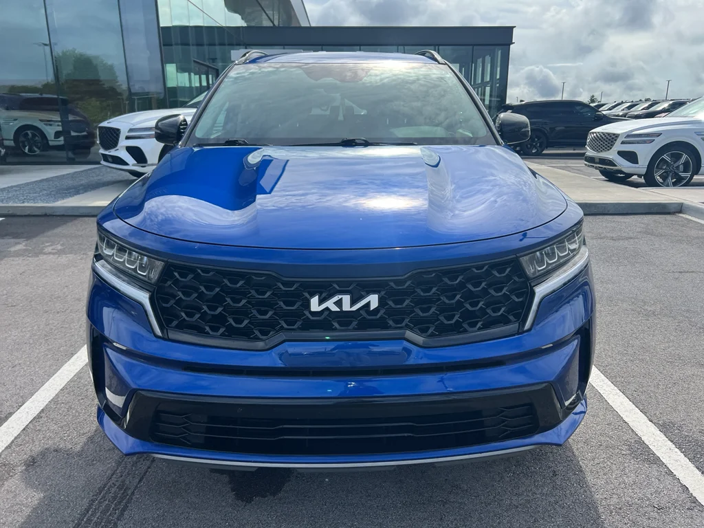 Used 2022 Sapphire Blue Kia S image 2