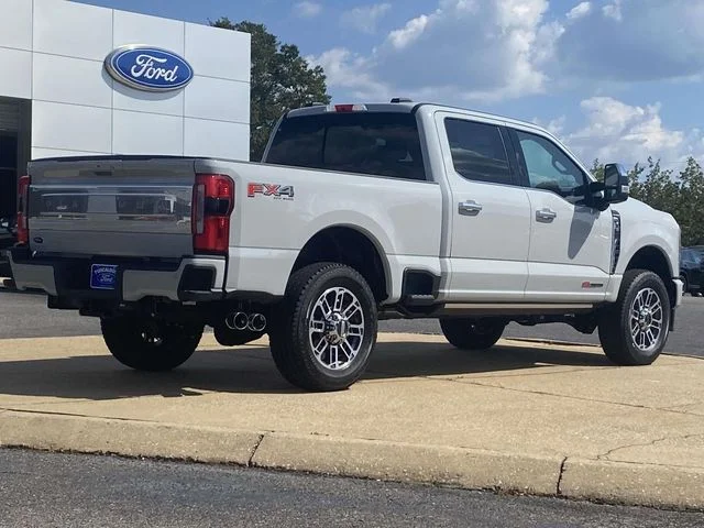 New 2026 Avalanche Ford Platinum image 3