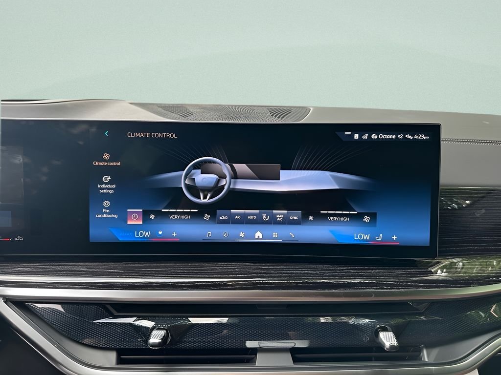 New 2026 Black Sapphire Metallic BMW xDrive40i image 19