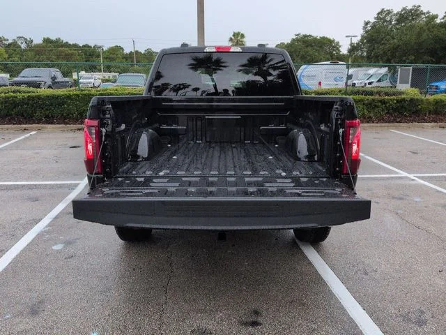 New 2026 Agate Black Metallic Ford XLT image 13