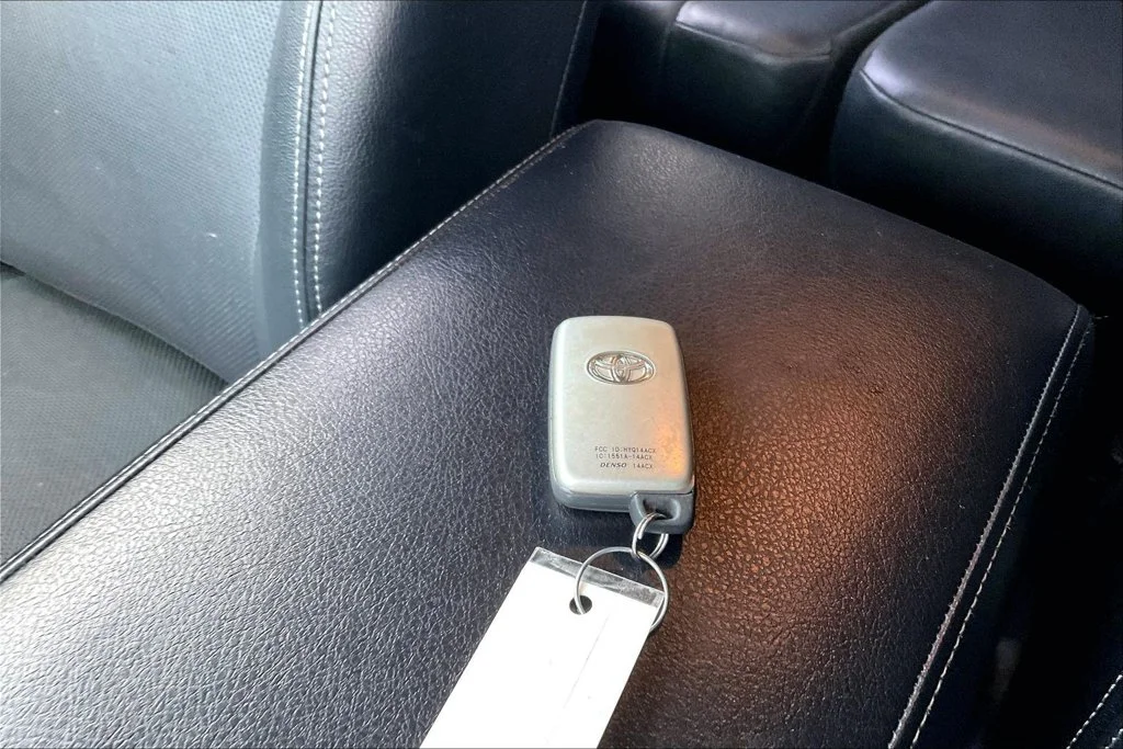 Used 2018 Gray Toyota Limited image 11