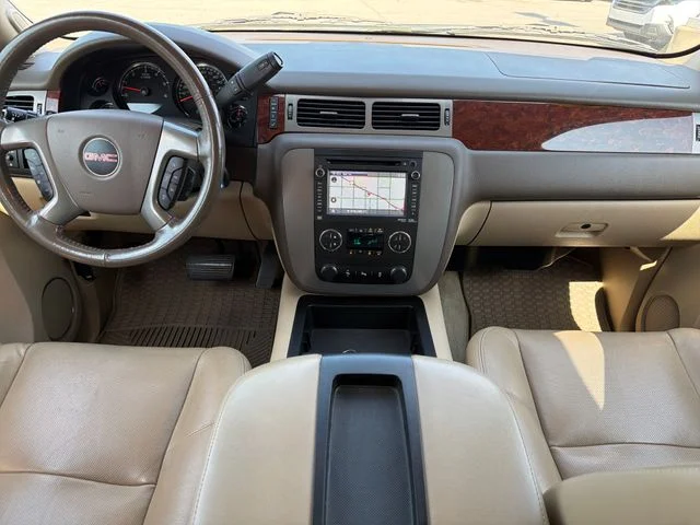 Used 2013 Black GMC SLT image 9