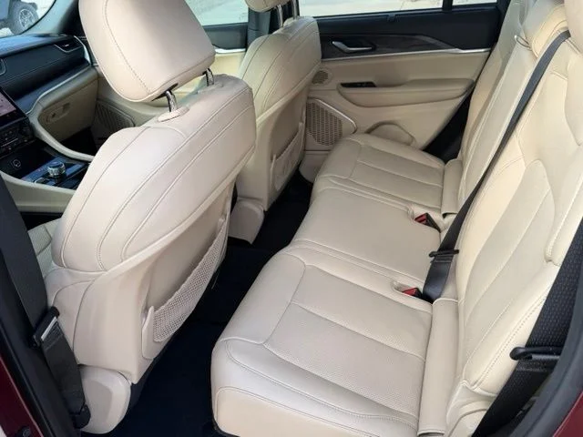Used 2023 Red Jeep Limited image 6
